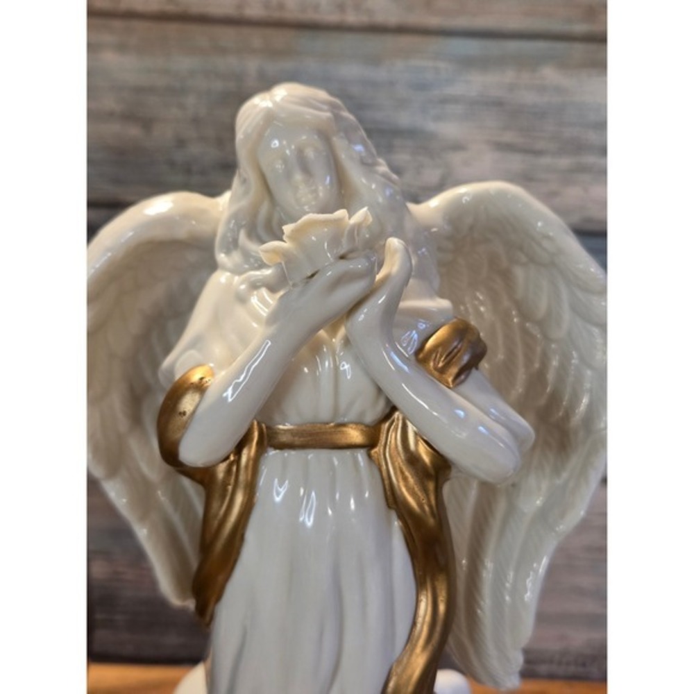 Ceramic‎ Angel Figurine with Gold Accents Ivory Porcelain Music Box Relgious Art